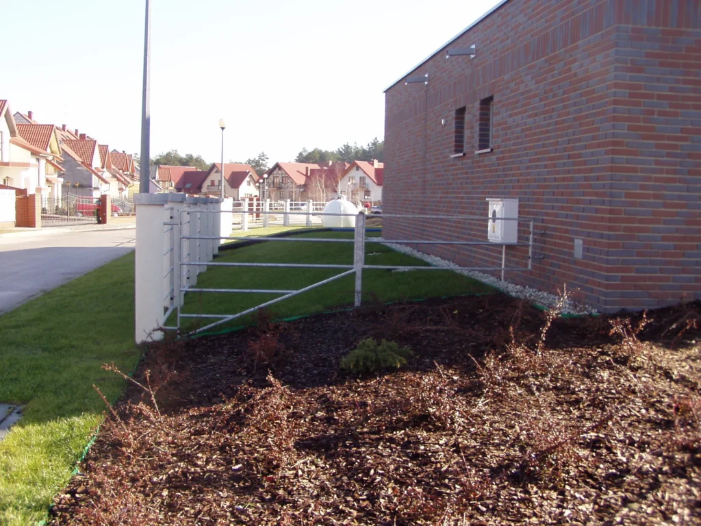 Decorative metal fences