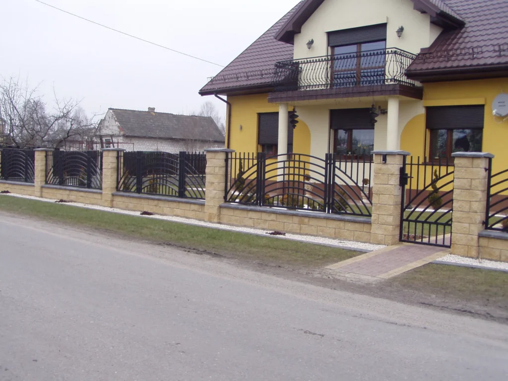 Modern fences
