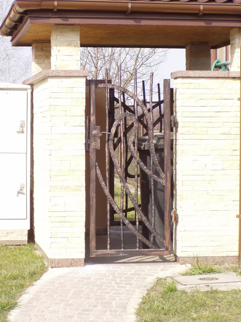Modern fences