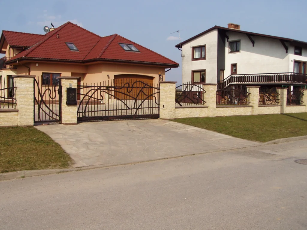 Modern fences