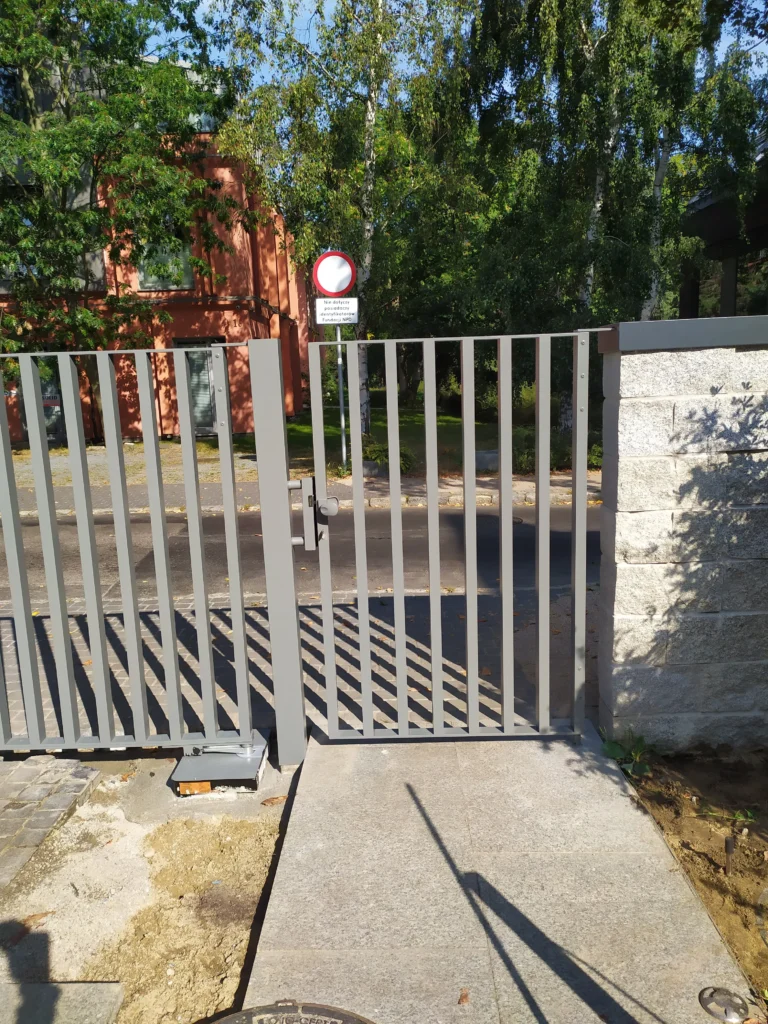 Modern fences