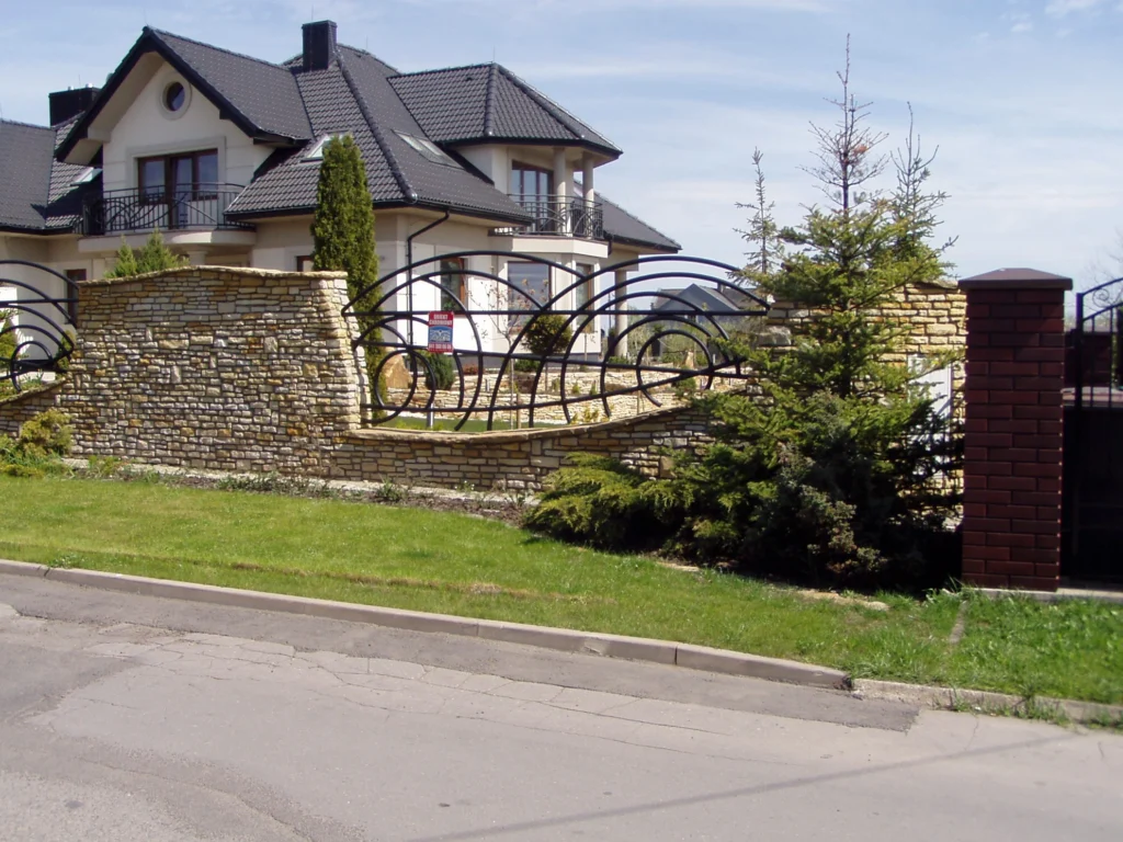 Modern fences