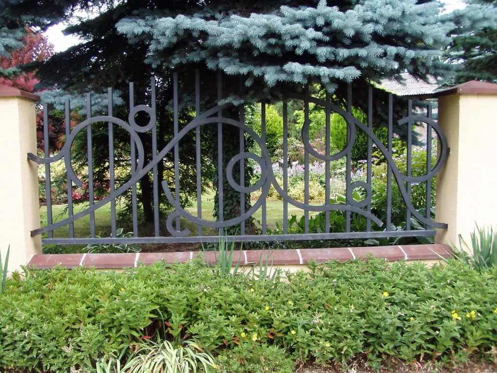 Modern fences