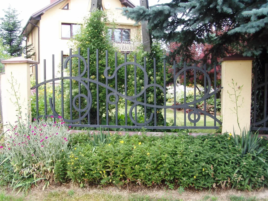 Modern fences