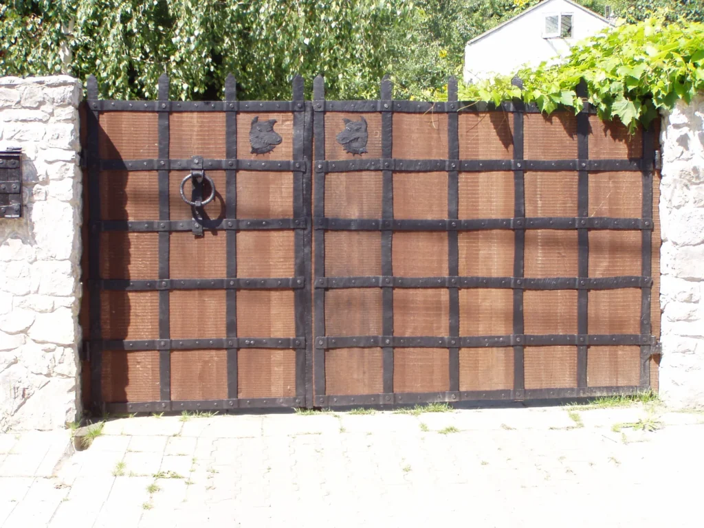 Decorative metal fences