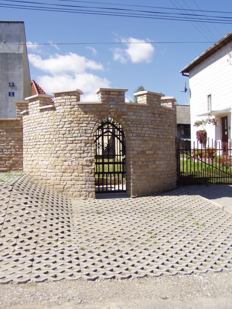 Decorative metal fences