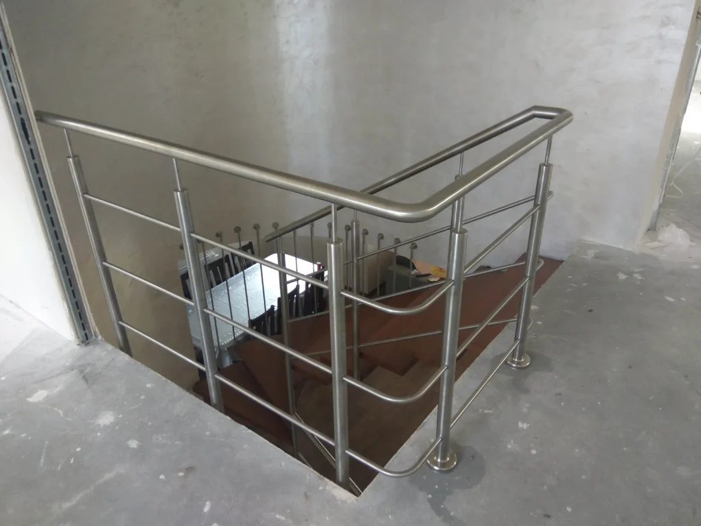 Curved stairs