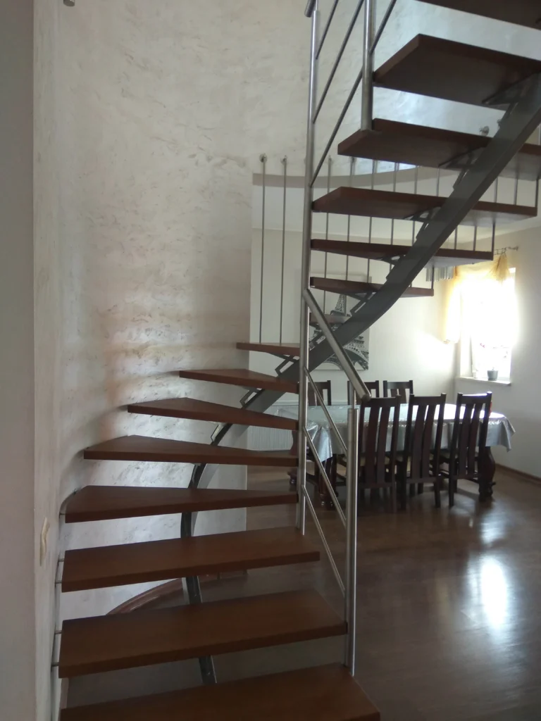 Curved stairs