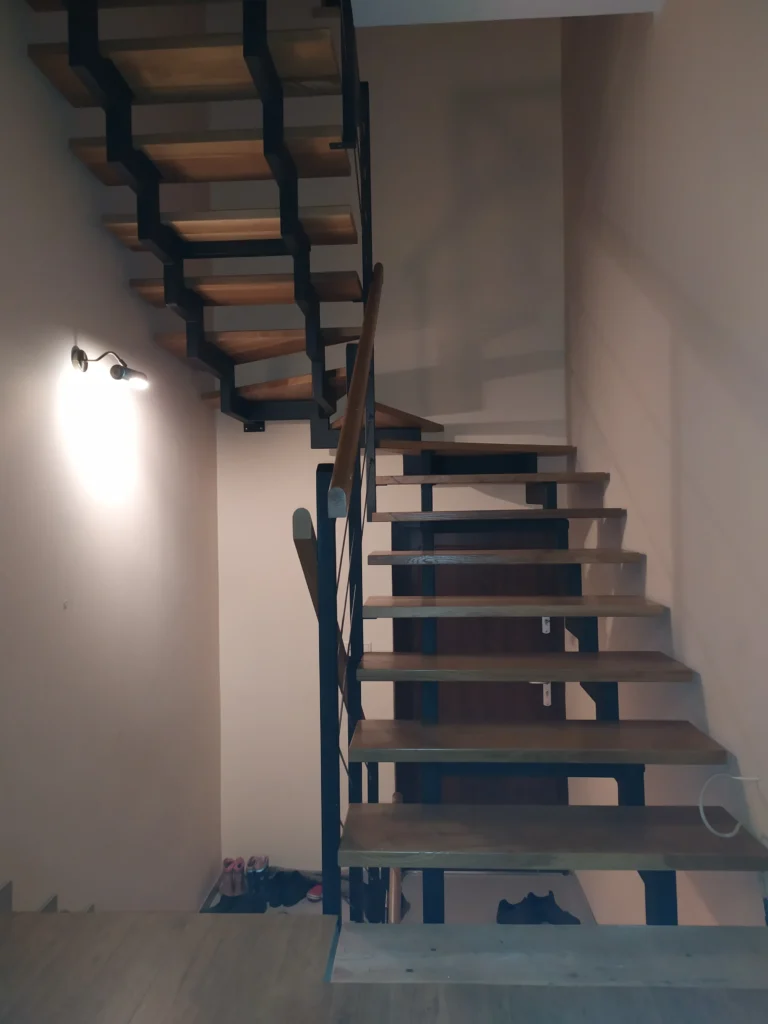 Metal & wood Stairs