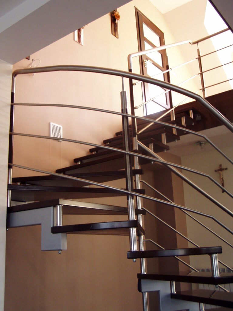 Open-riser stairs