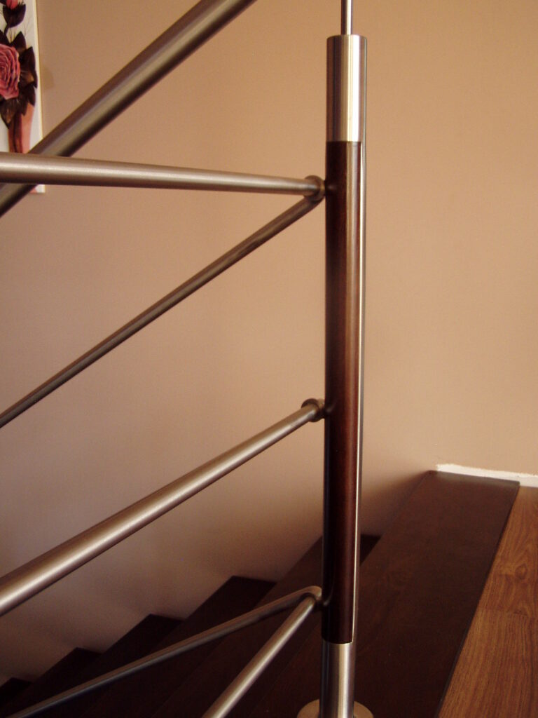 Open-riser stairs