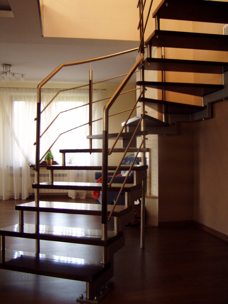 Open-riser stairs